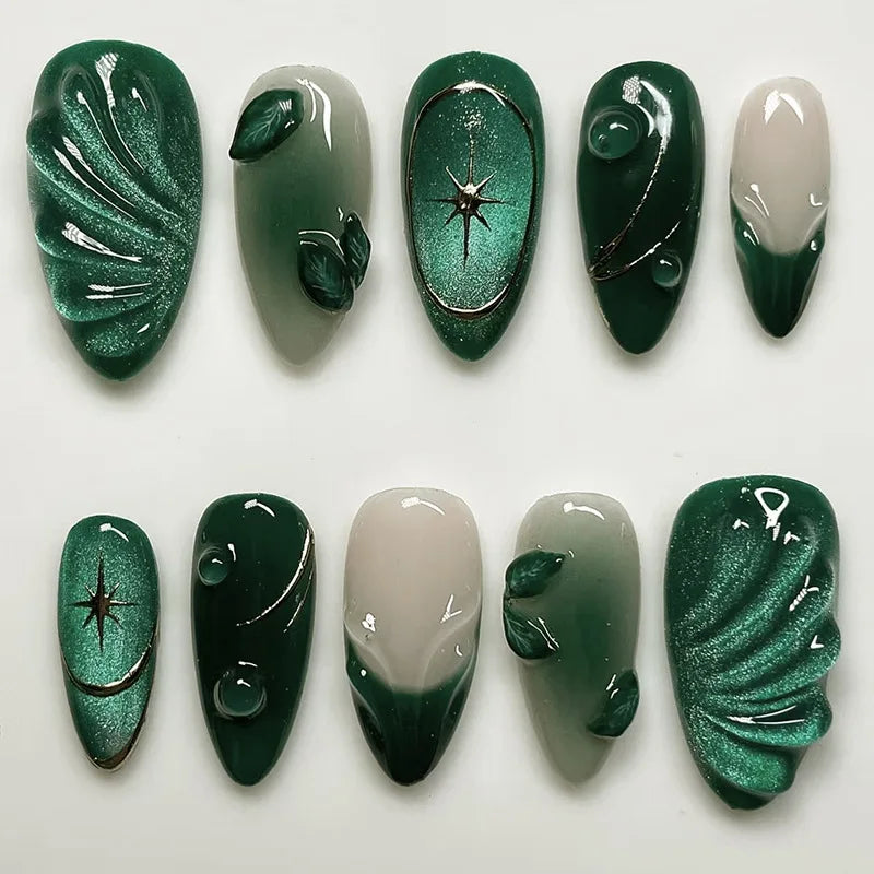 Chic Cat's Eye Nail Set